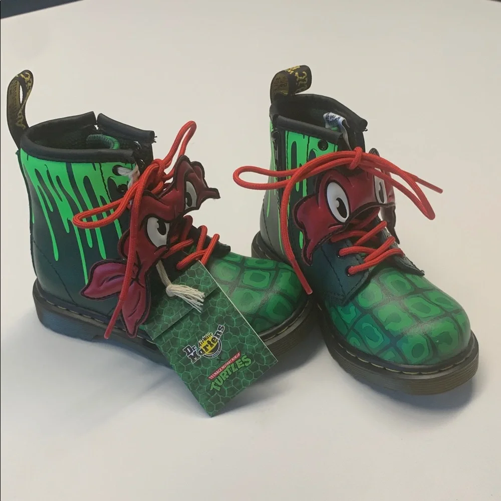 NWT Doc Doctor Martens Teenage Mutant Ninja Turtles Kids/Toddler Boots size 8
